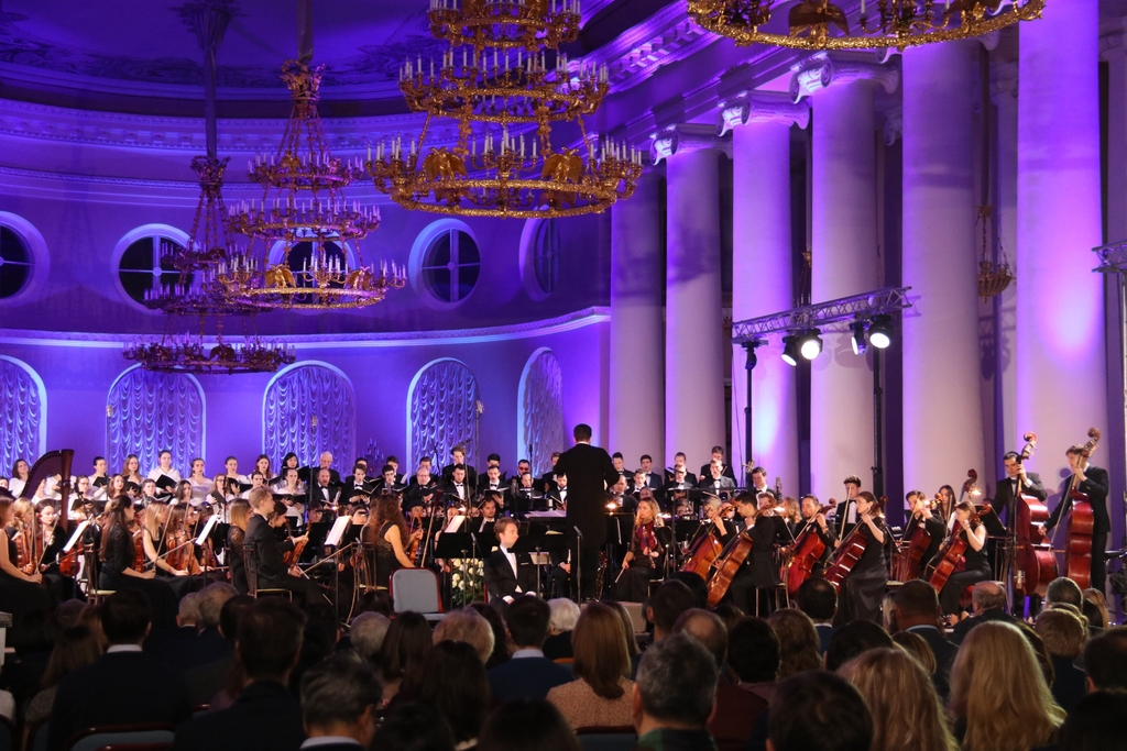 The Tavrichesky Symphony Orchestra at the Taurida Palace, St. Petersburg