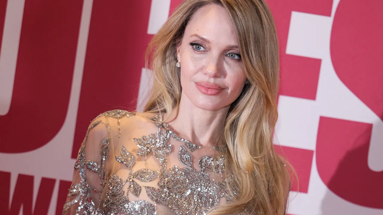 Angelina Jolie Says She Hasn't Dated Since Her Divorce and Is Ready to "Live Again"