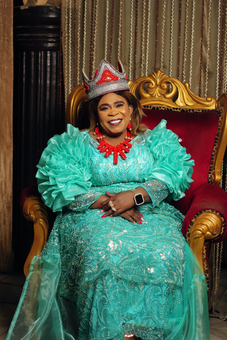 Королева Кольорового Вбрання – Як Підкорити Яскравий Гардероб!