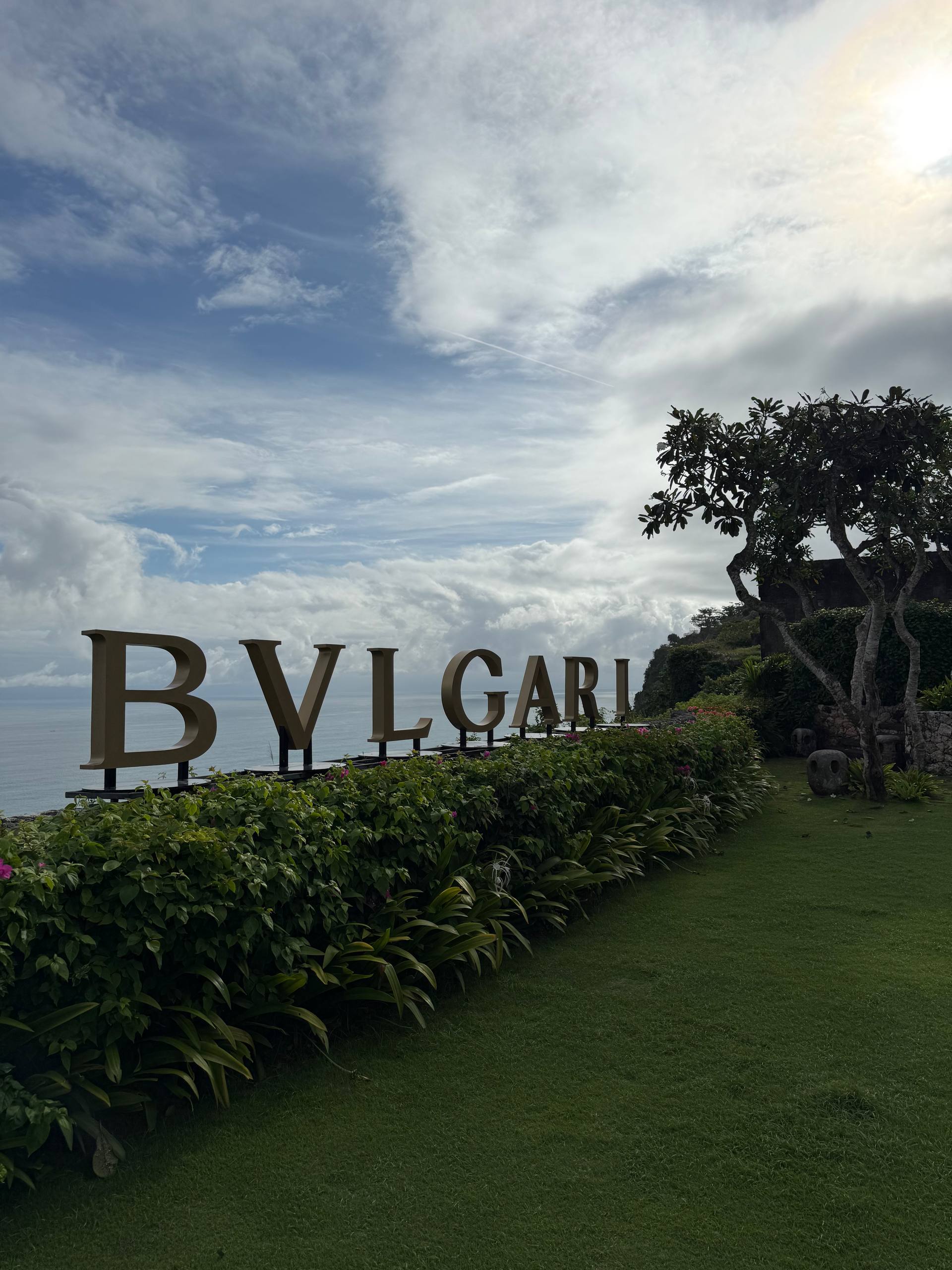 BVLGARI Resort Bali — private beach