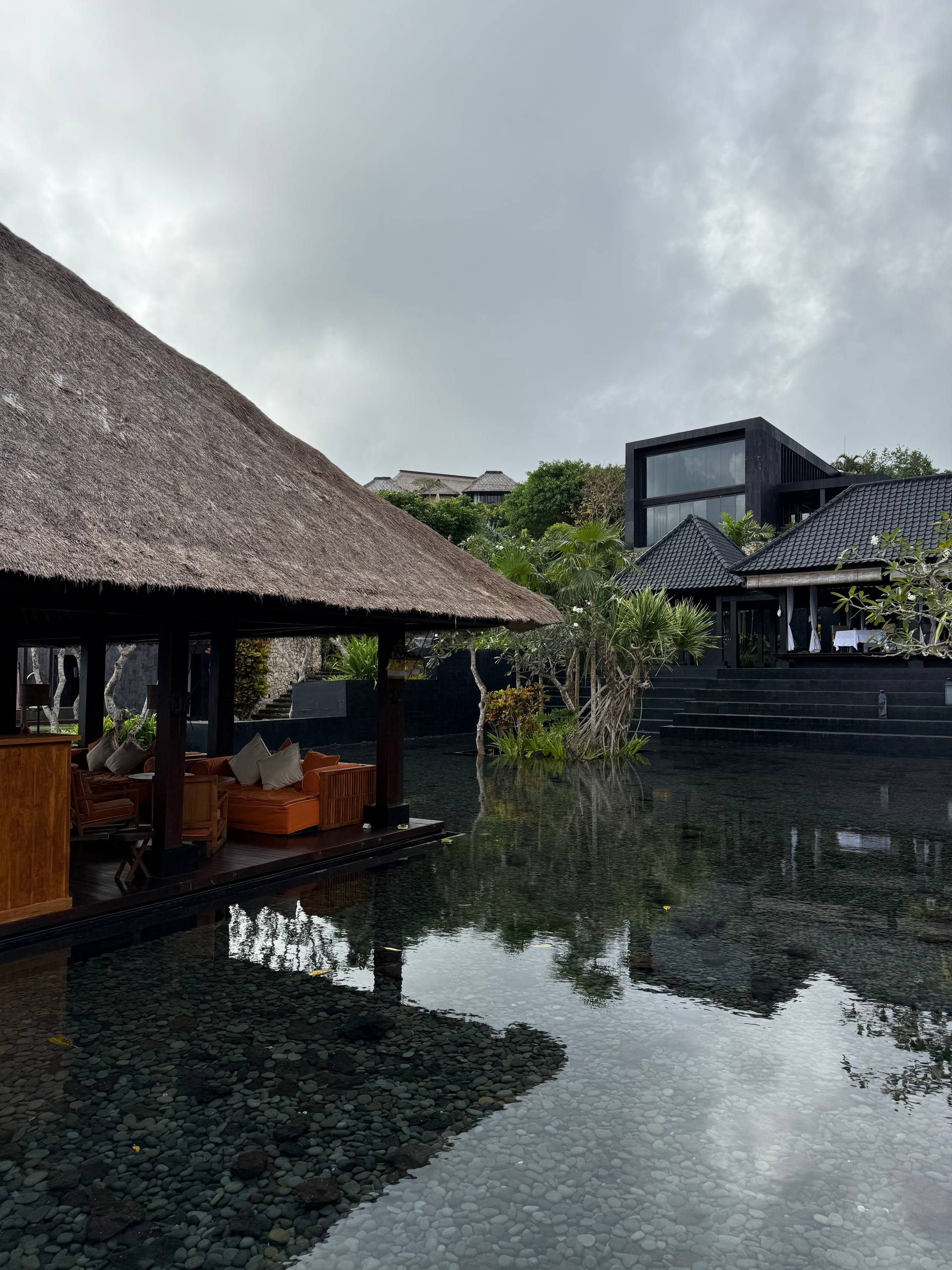 BVLGARI Resort Bali — restaurant and dining