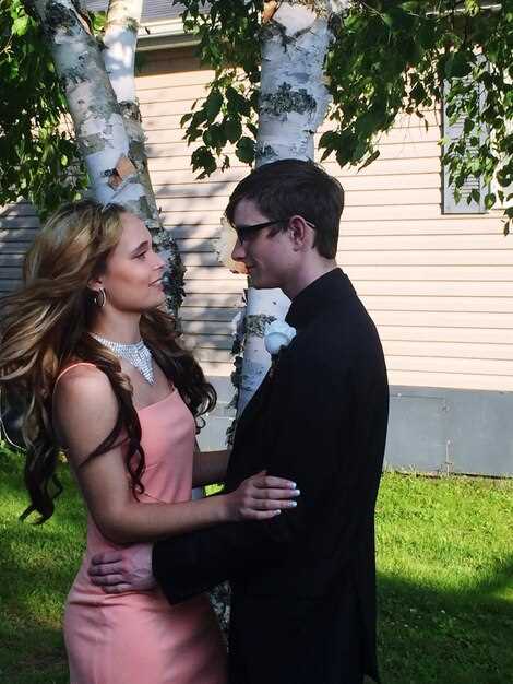 Blake Lively and Ryan Reynolds - Their Relationship Timeline